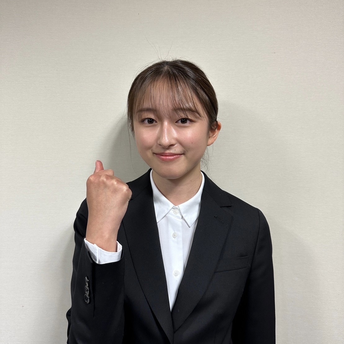 香 月 萌 早稲田